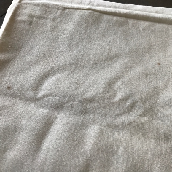 Vintage Linens - Picture 4 of 4